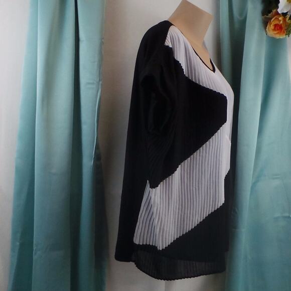 NY Collection Pleated Blouse 1X Front Colorblock Accordion Neutral Workwear Top - Picture 4 of 7